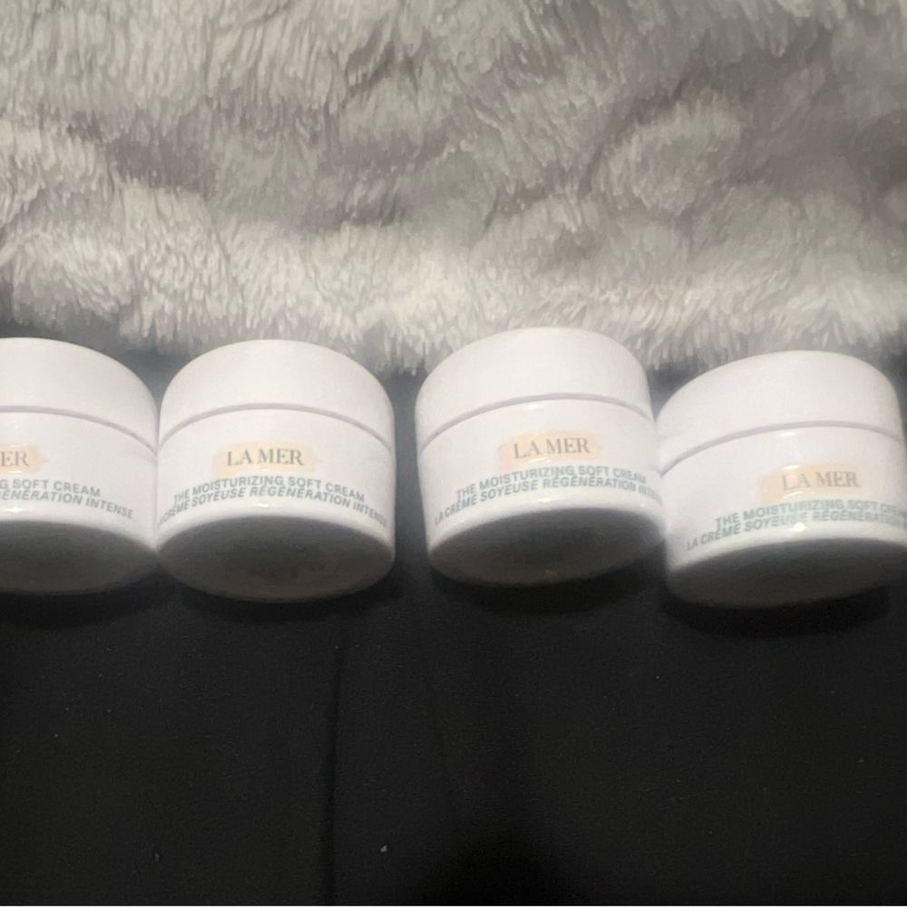La Mer Bundle - Picture 4 of 6